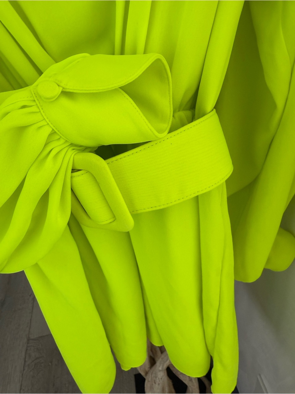 OFF-WHITE Vibrant Neon Green Wrap Dress with Belt - Picture 10 of 15
